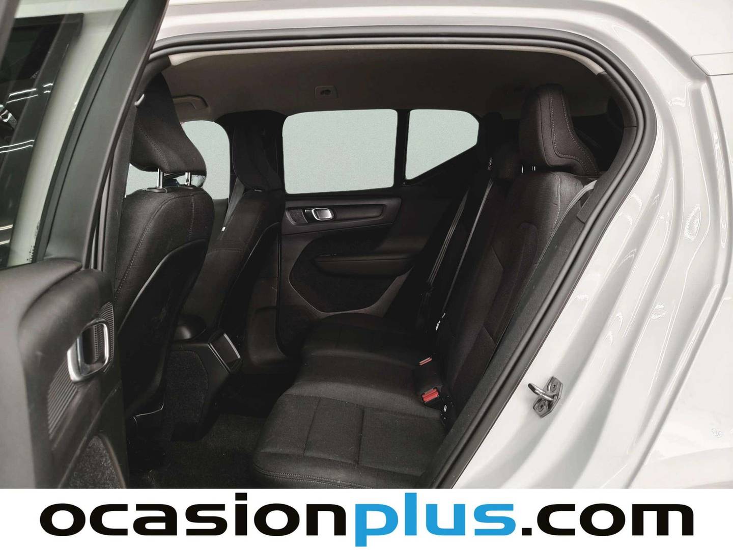 Foto asientos traseros Volvo XC40 Volvo XC40 T3 Auto (163 CV)
