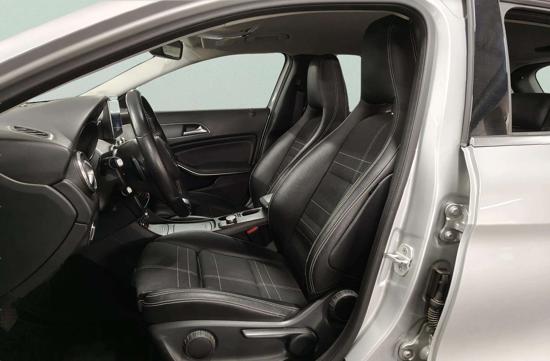 Mercedes-Benz GLA 220 d Style - foto 10