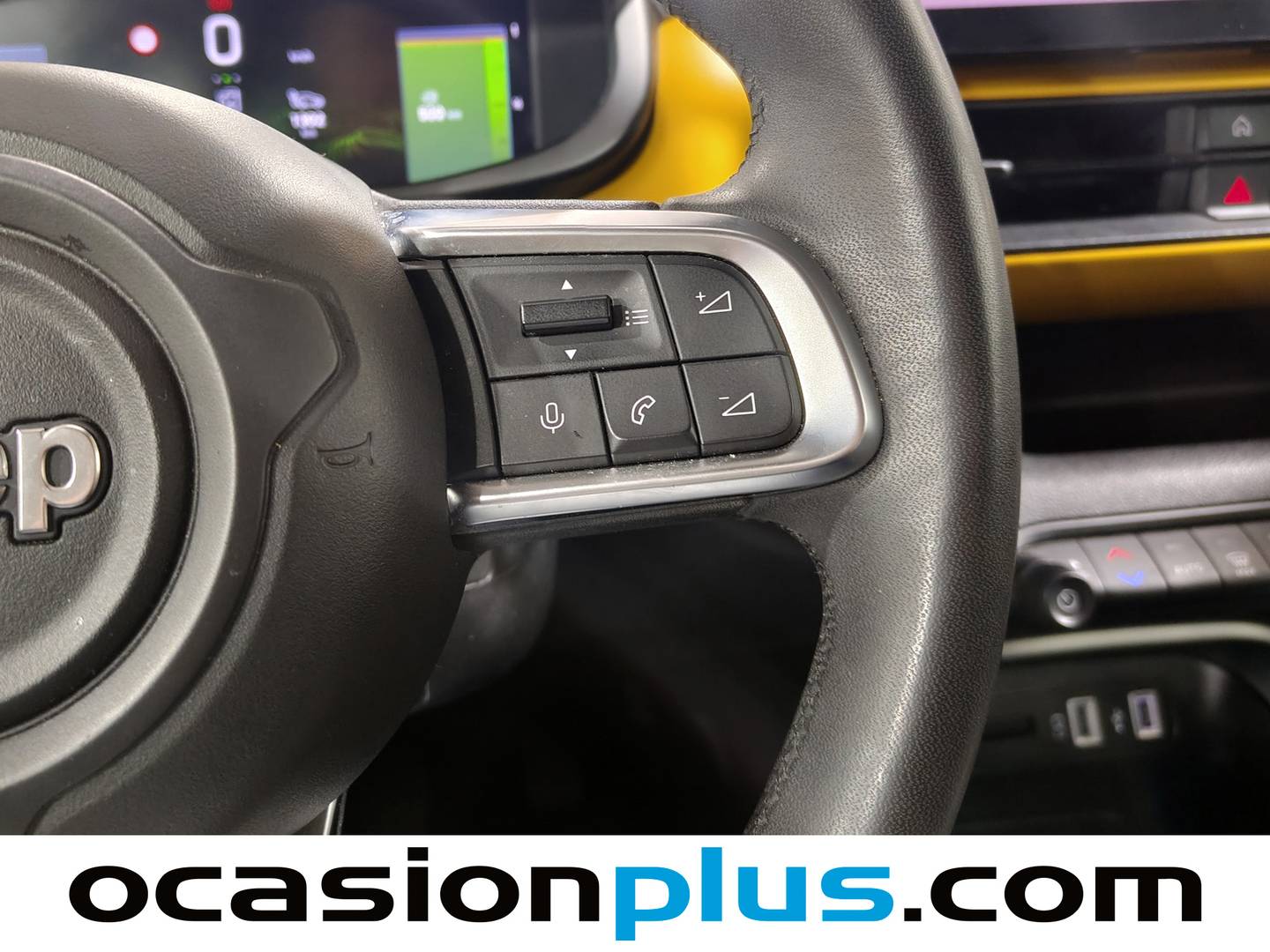 Foto Jeep Avenger Jeep Avenger 1.2 G Summit (100 CV)