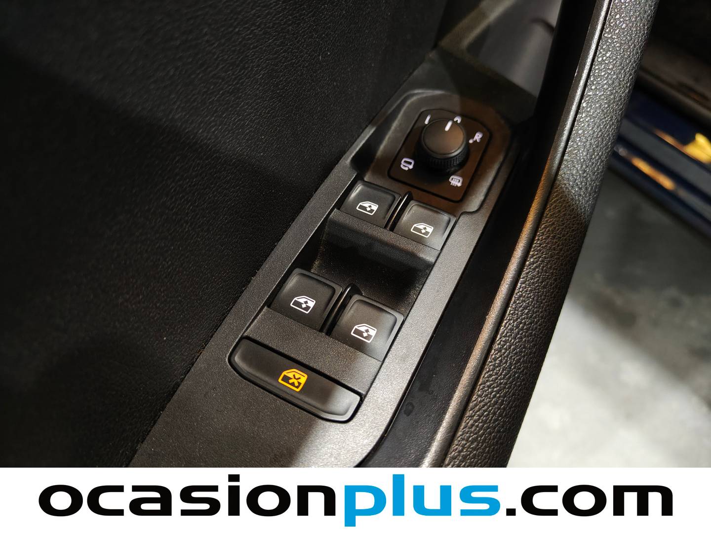 Foto Skoda Karoq Skoda Karoq 1.6 TDI Ambition (115 CV)