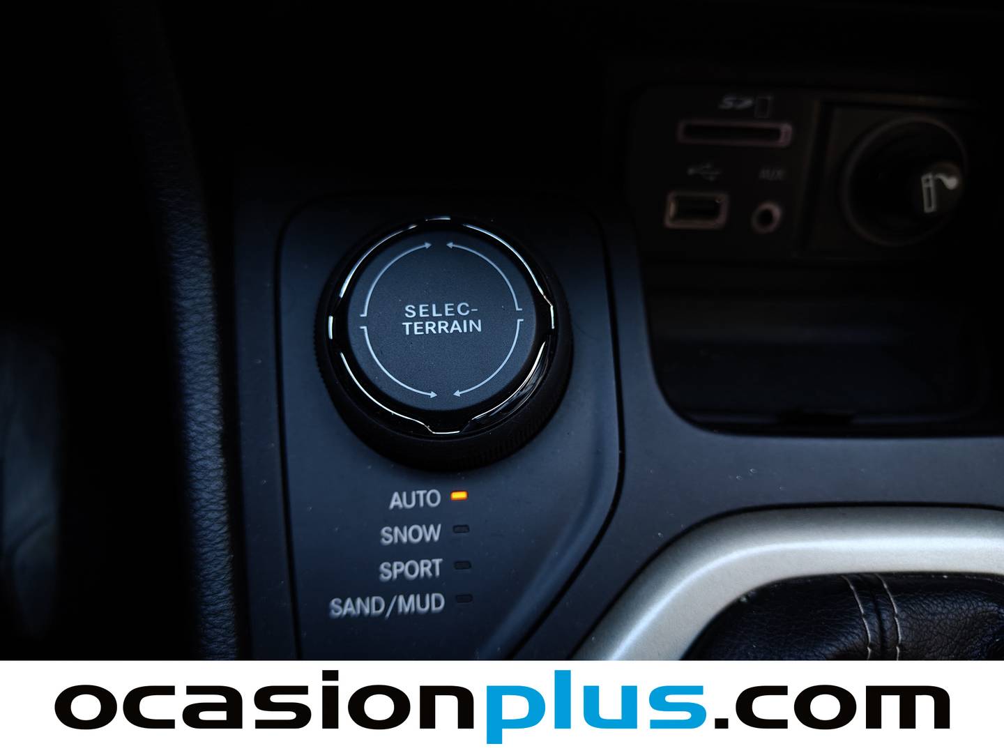 Foto Jeep Cherokee Jeep Cherokee 2.2 CRD Night Eagle Aut 4x4 (200 CV)