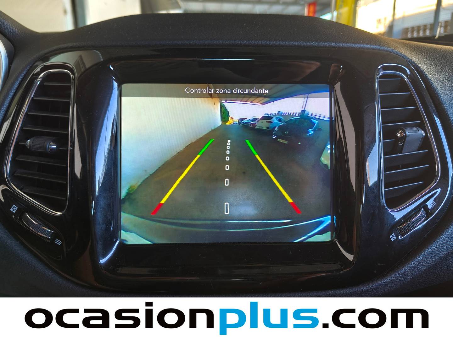 Extras del Jeep Compass Jeep Compass 1.6 Multijet Night Eagle 4x2 (120 CV)