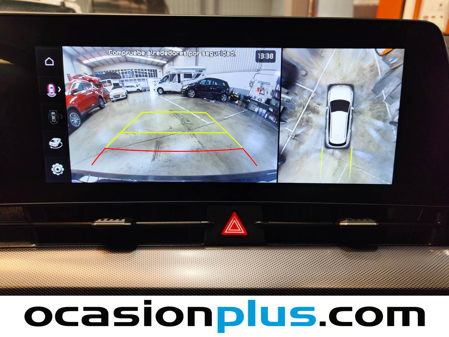 Accesorios del KIA Sportage KIA Sportage 1.6 T-GDi HEV Tech 4x2 (230 CV)
