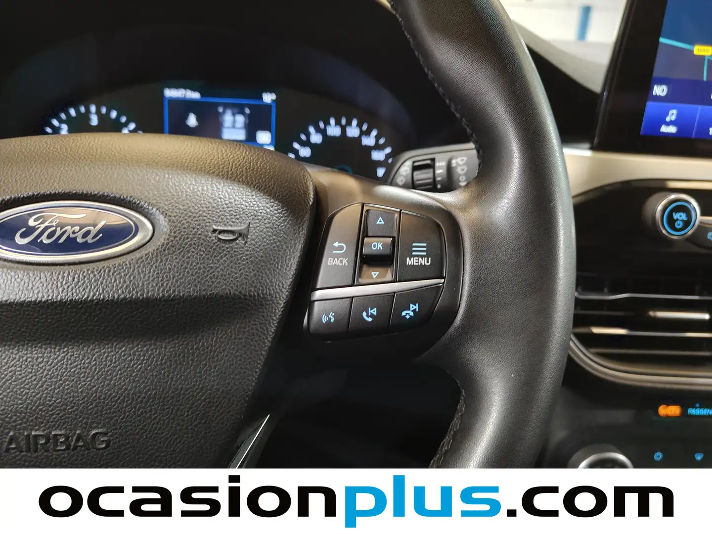 Foto Ford Kuga Ford Kuga 1.5 EcoBlue Trend (120 CV)