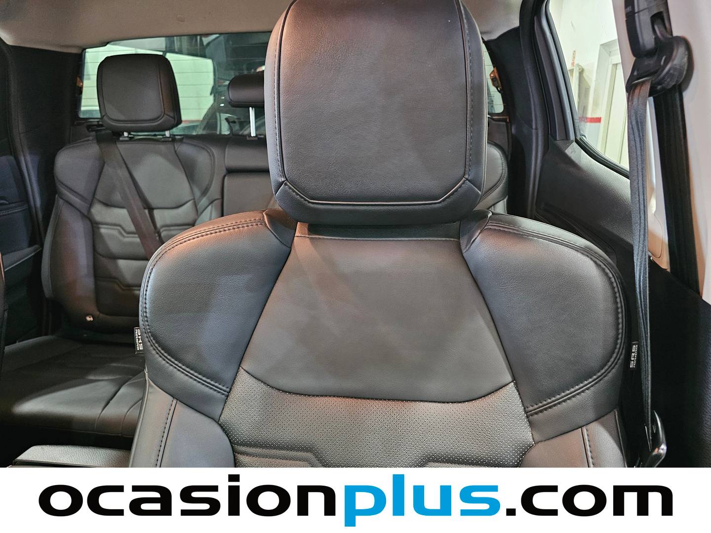 Equipamiento del Isuzu D-Max Isuzu D-Max 1.9 Crew N60 FF 4X4 A/T (163 CV)