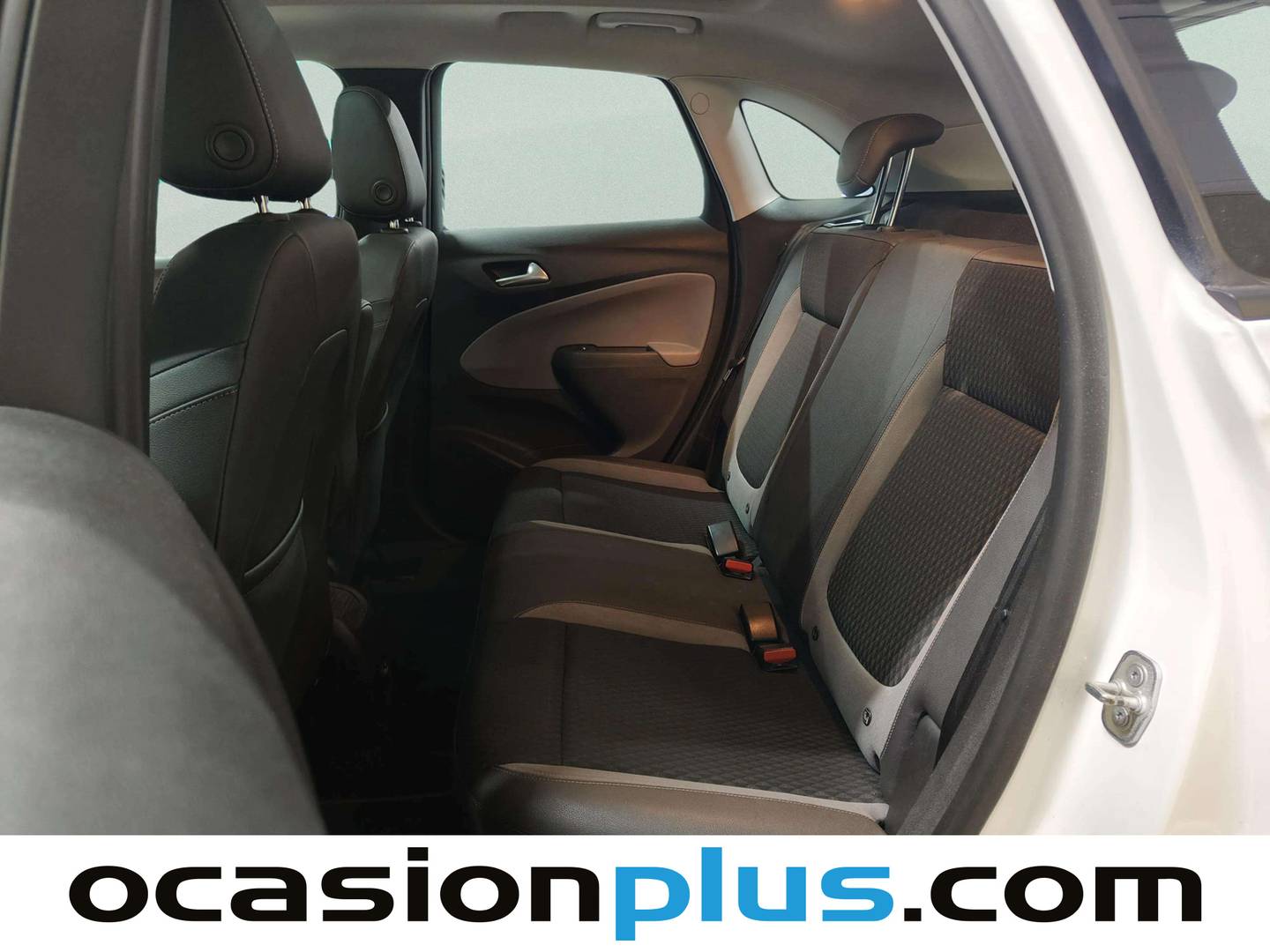 Foto asientos traseros Opel Crossland X Opel Crossland X 1.2 Turbo S&S Excellence (130 CV)
