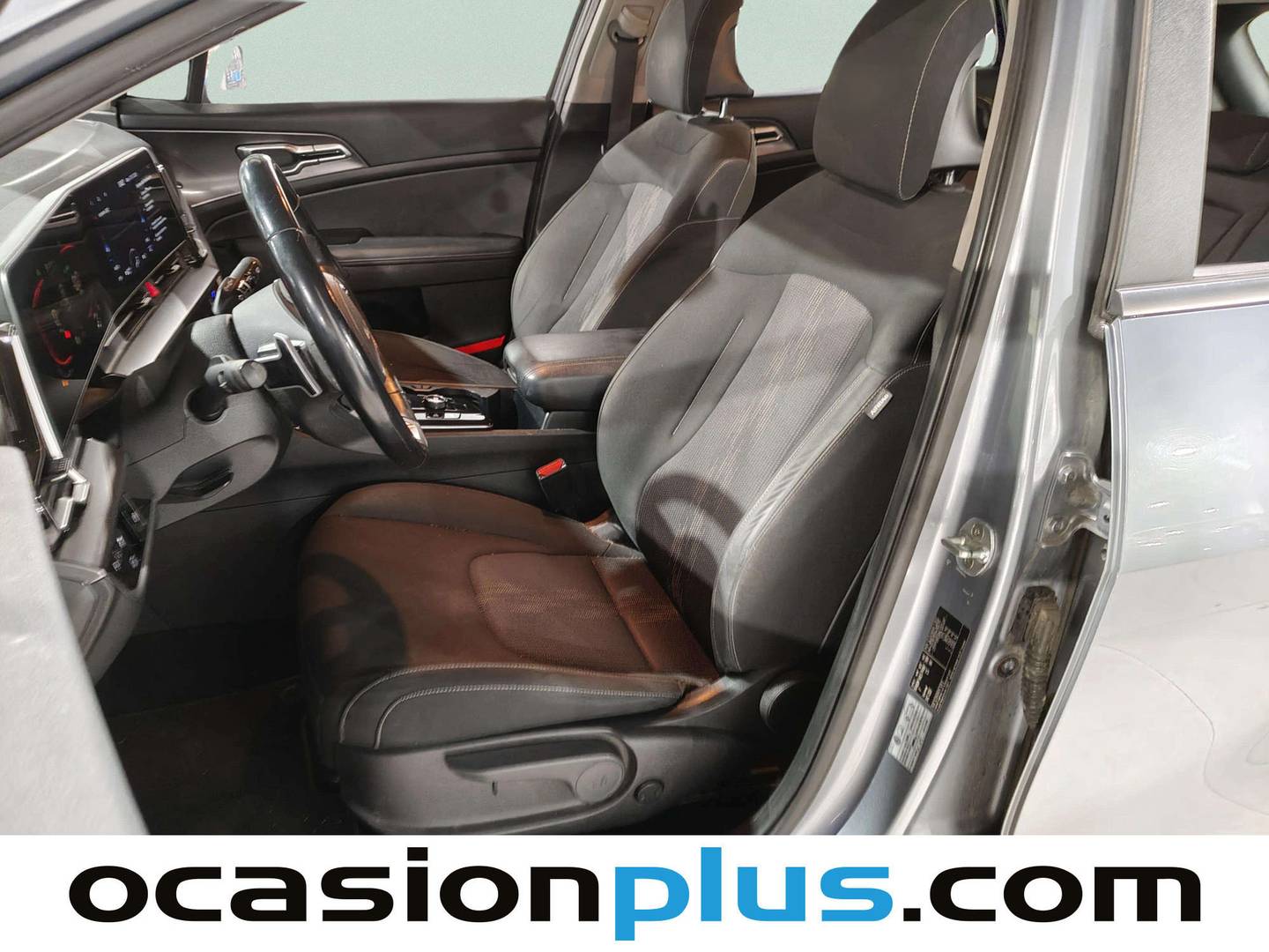 Foto asientos delanteros KIA Sportage KIA Sportage 1.6 T-GDi HEV Drive 4x2 (230 CV)