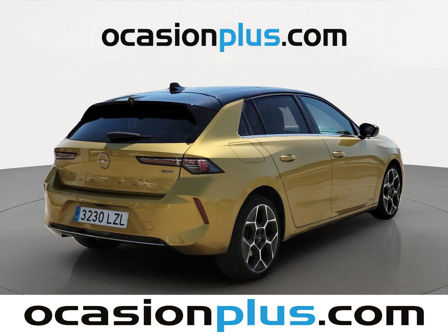 Foto trasera Opel Astra PHEV Opel Astra 1.6T Hybrid S/S Ultimate Auto (181 CV) derecha
