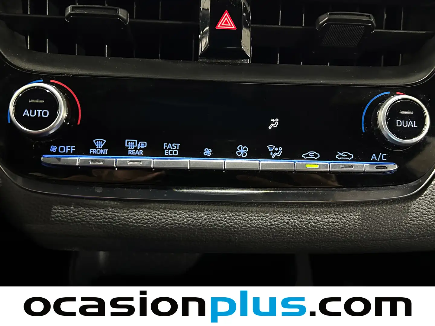 Foto Toyota Corolla Toyota Corolla 125H Business E-CVT (122 CV)