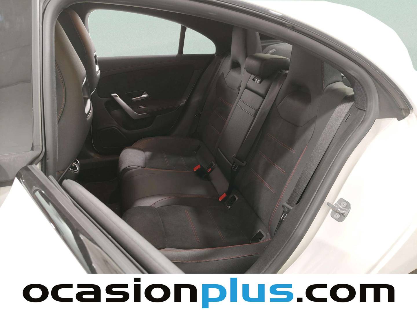 Foto asientos traseros Mercedes CLA Mercedes CLA 220 d (190 CV) Pack AMG