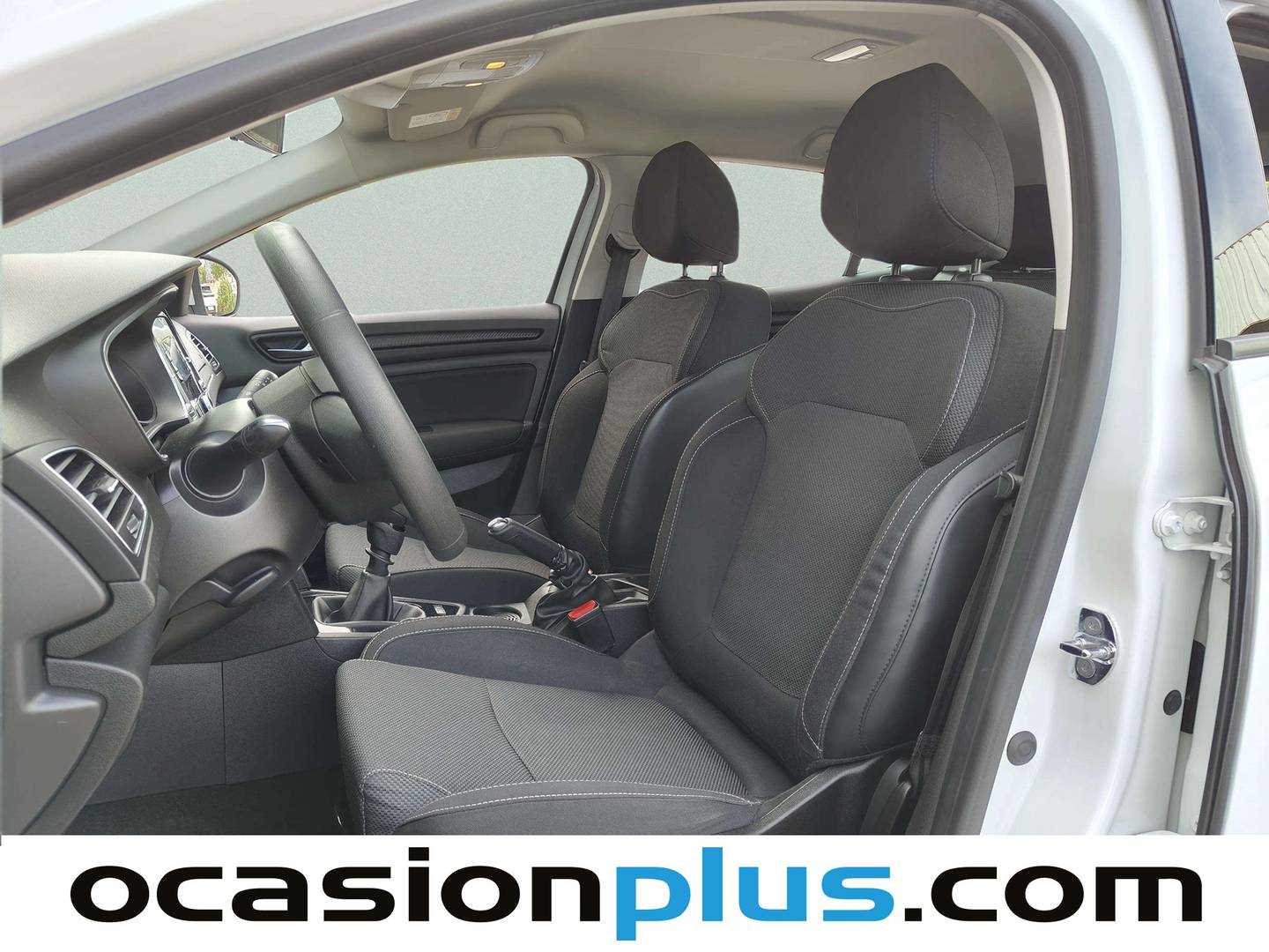 Foto asientos delanteros Renault Mégane Renault Megane Life Blue dCi (95 CV)