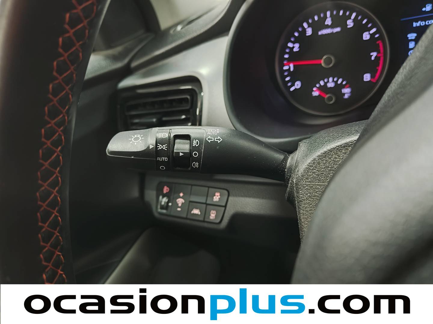 Acabados KIA Stonic KIA Stonic 1.0 T-GDi Eco-Dynamic Tech (120 CV)