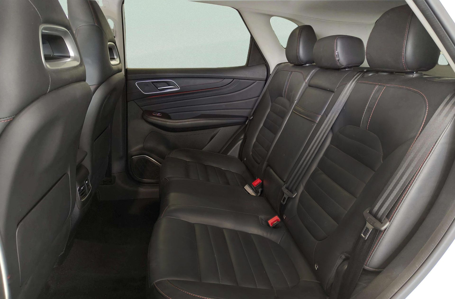 MG HS 1.5 Turbo GDI Luxury DCT - foto 12