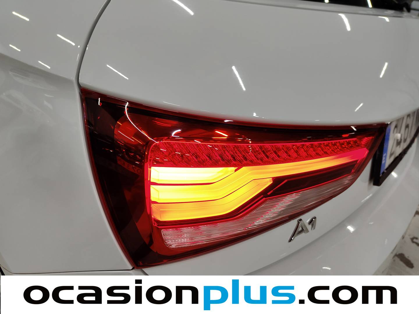 Equipamiento del Audi A1 Audi A1 Sportback Adrenalin 1.6 TDI (116 CV) Pack S-line