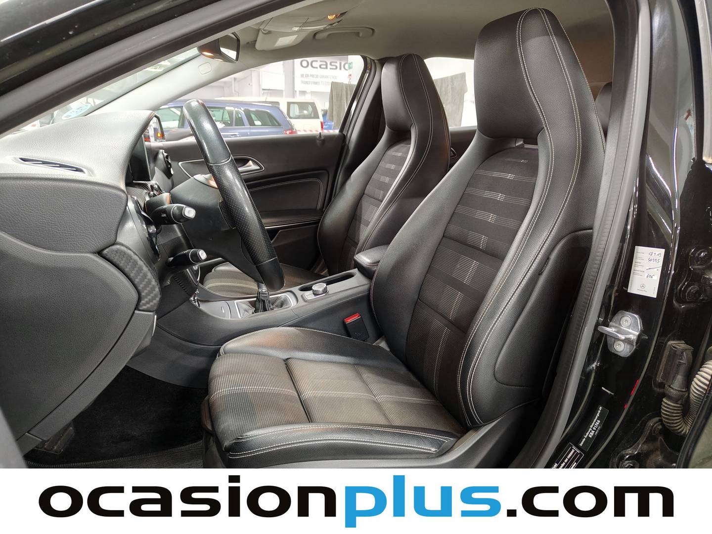 Foto asientos delanteros Mercedes GLA Mercedes GLA 200 d  (136 CV)