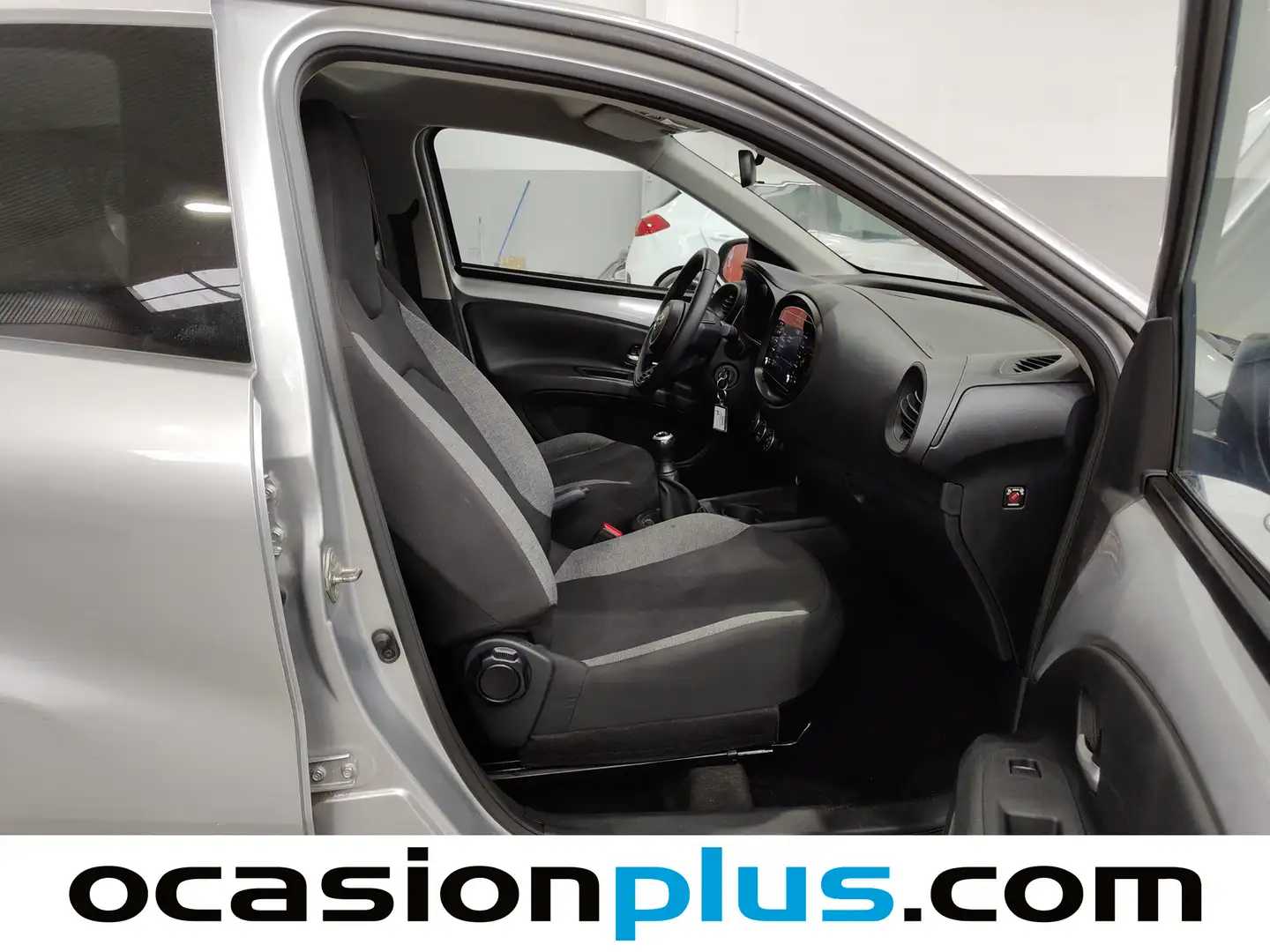 Foto Toyota Aygo X Cross Toyota Aygo X Cross 1.0 VVT-I Play (72 CV)