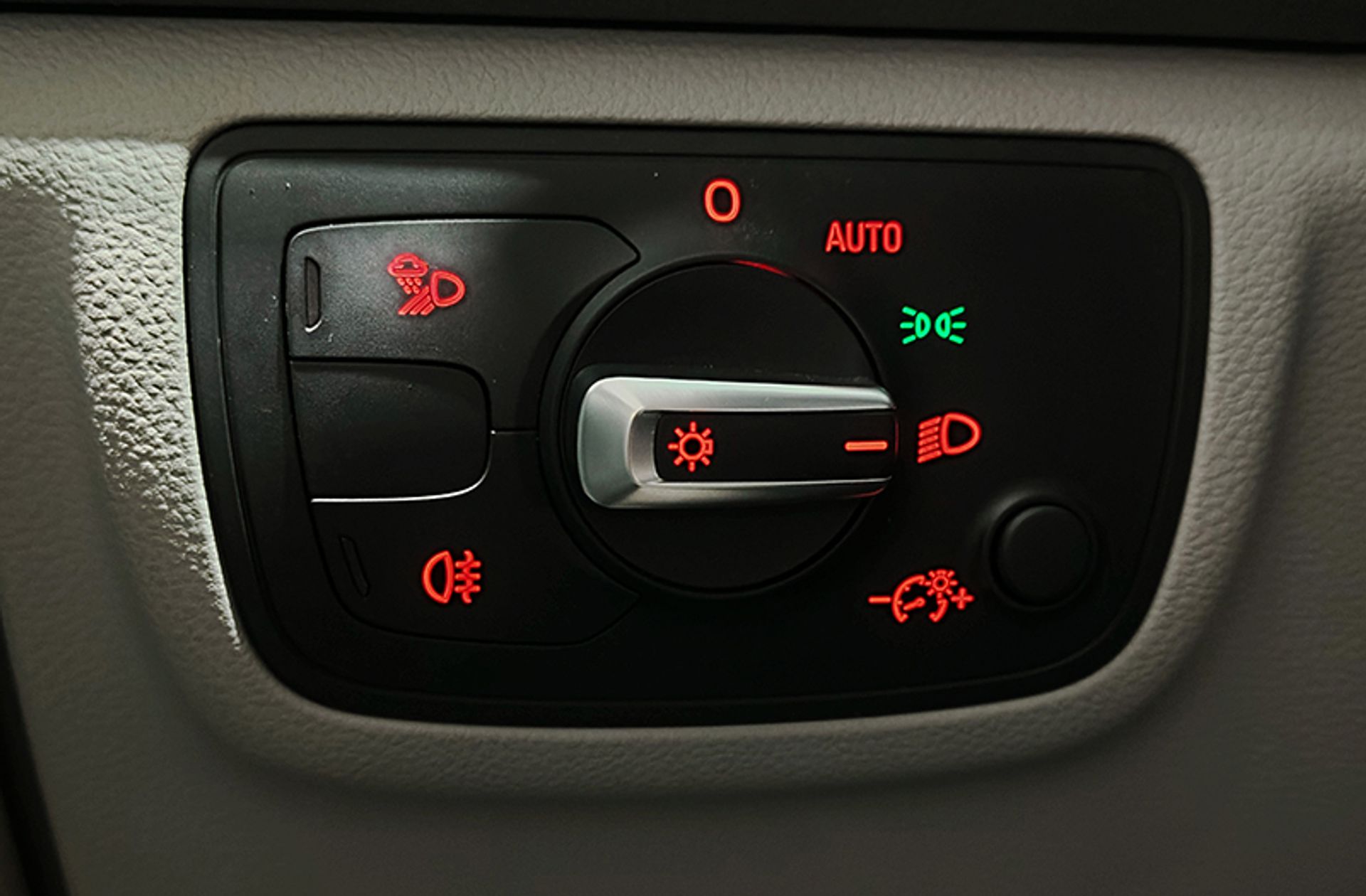 Audi A6 Avant Advanced edition 2.0 TDI multitronic - foto 22