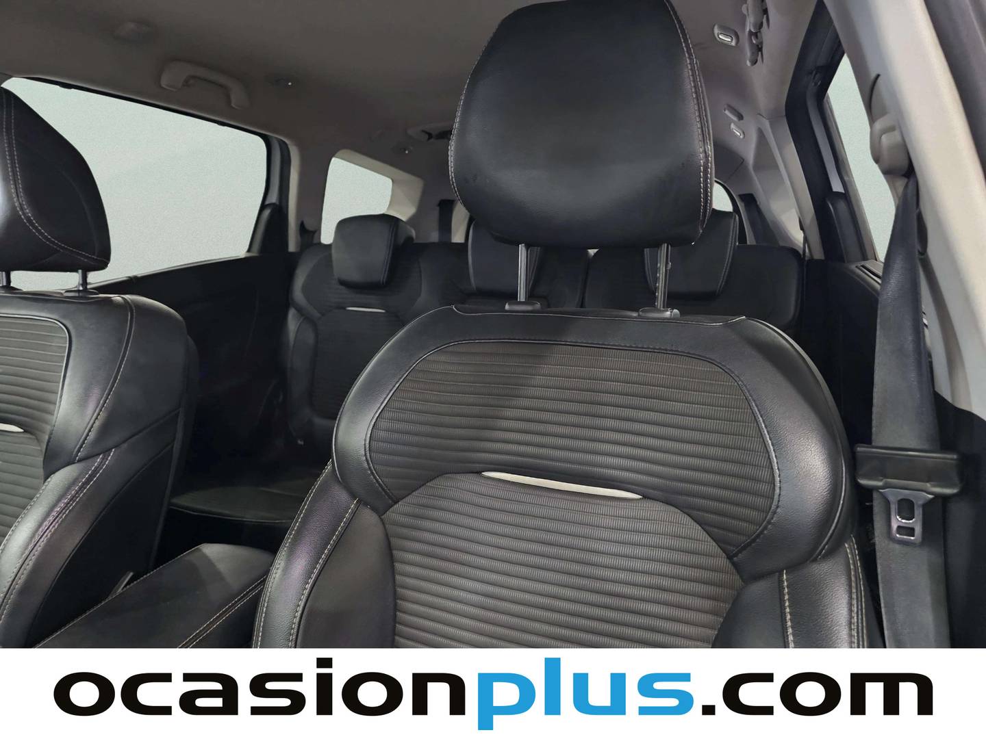 Extras y acabados del Renault Grand Scénic Renault Grand Scenic Zen Energy dCi (110 CV) 7 PLAZAS