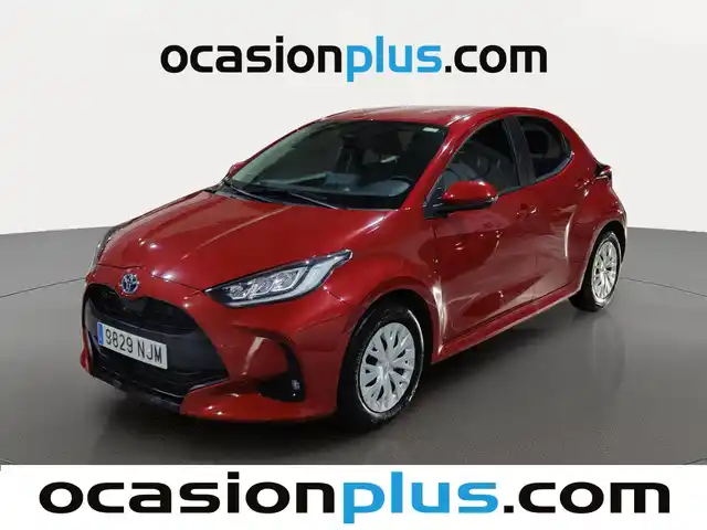 Toyota Yaris 120H Business Plus (116 CV) de segunda mano