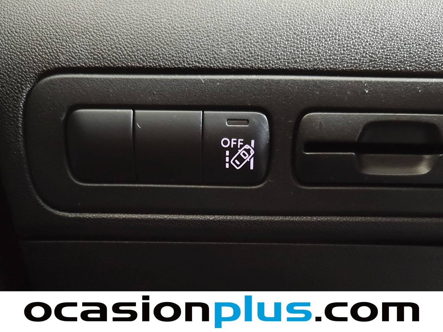 Foto Citroën C3 Aircross Citroen C3 Aircross PureTech 130 Shine Pack EAT6 (131 CV)