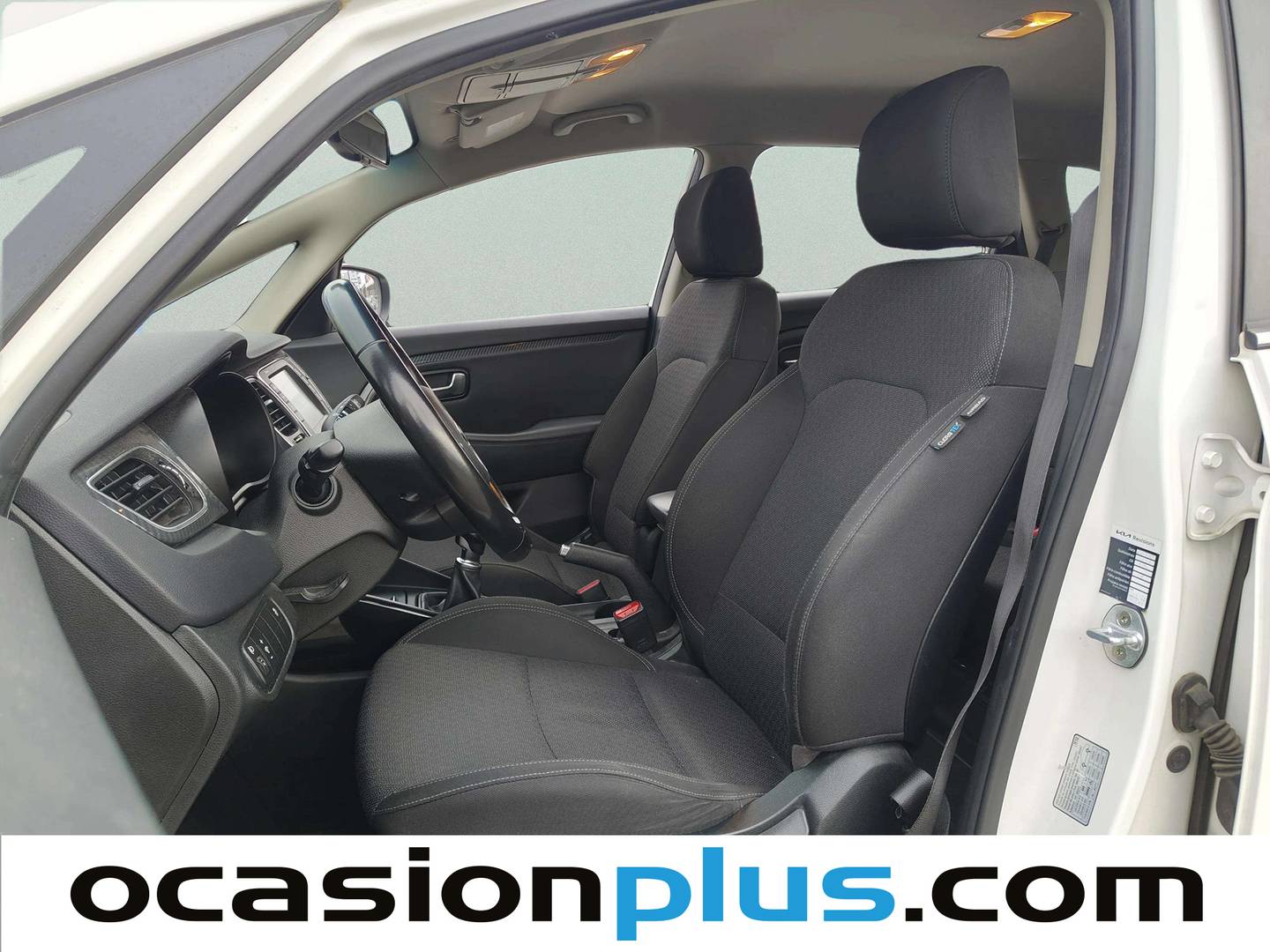 Foto KIA Carens Kia Carens 1.6 GDi Drive (135 CV)