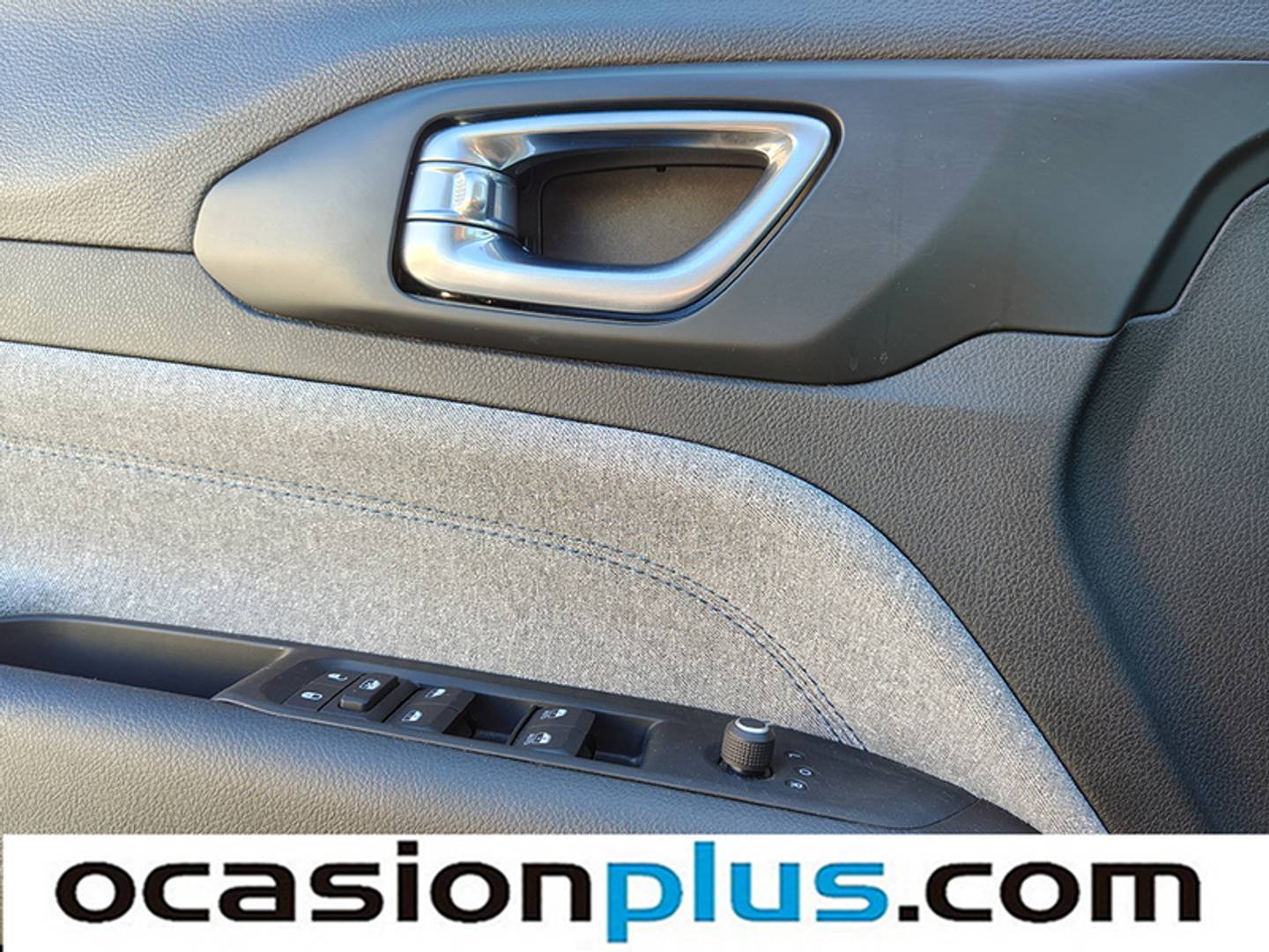 Foto Jeep Compass Jeep Compass 1.3 Gse T4 Longitude FWD MT (130 CV)