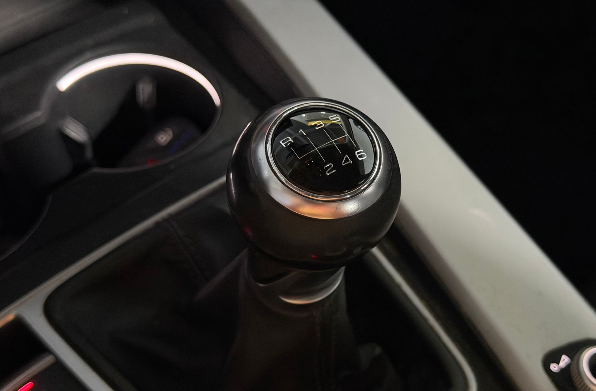 Audi A4 Advanced edition 2.0 TDI - foto 5