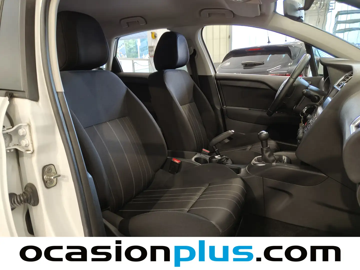 Foto Citroën C4 Citroen C4 PureTech 110 Live Edition  (110 CV)