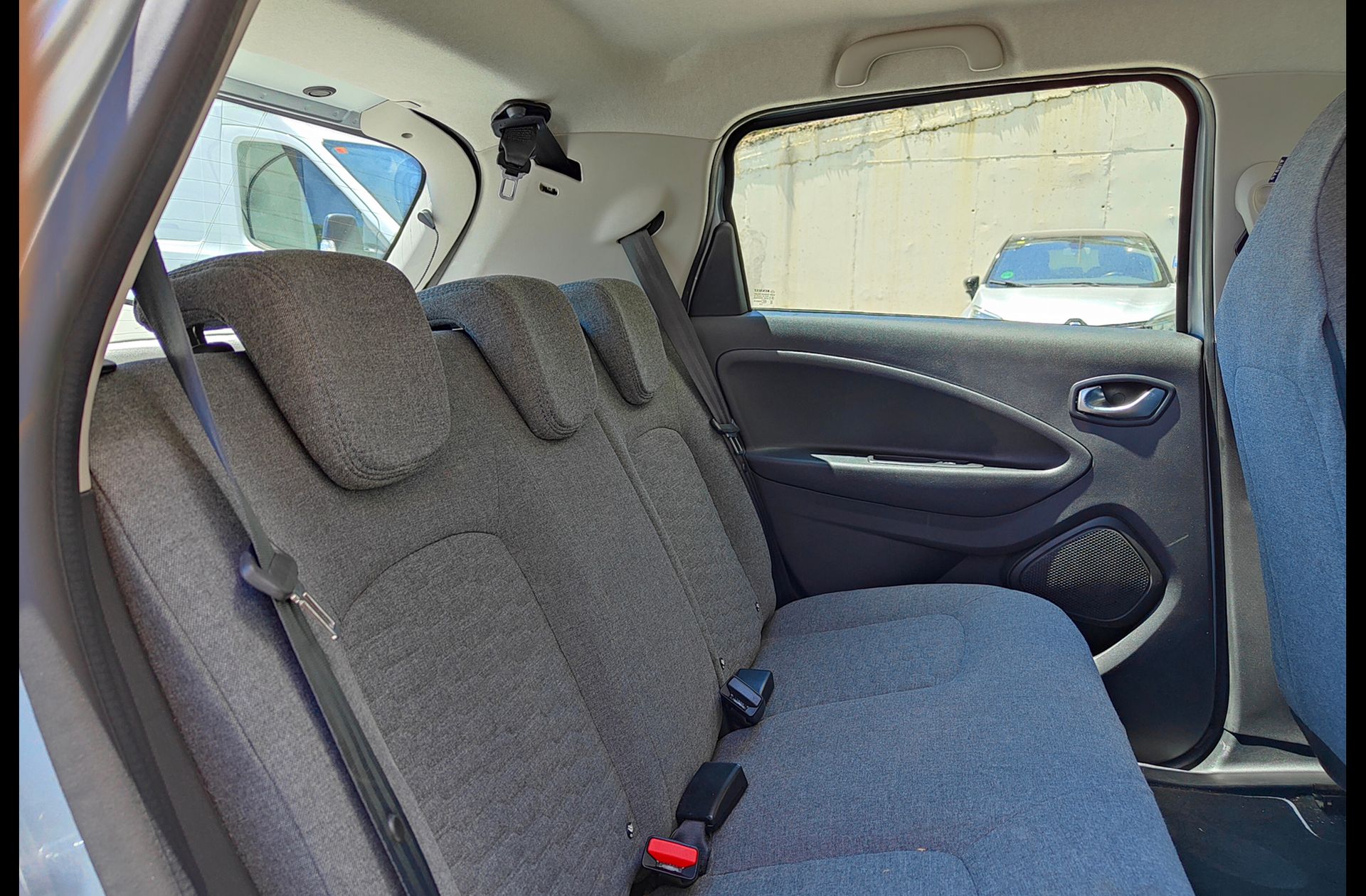 Renault Zoe Intens R110 Batería 50kWh - foto 17