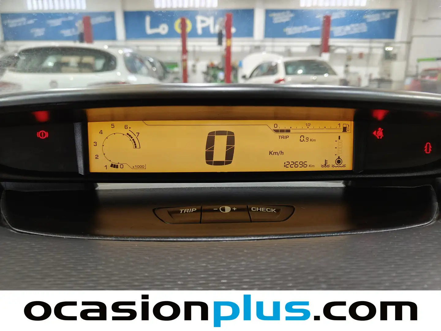 Foto Citroën C4 Citroen C4 1.4i 16v LX (90 CV)