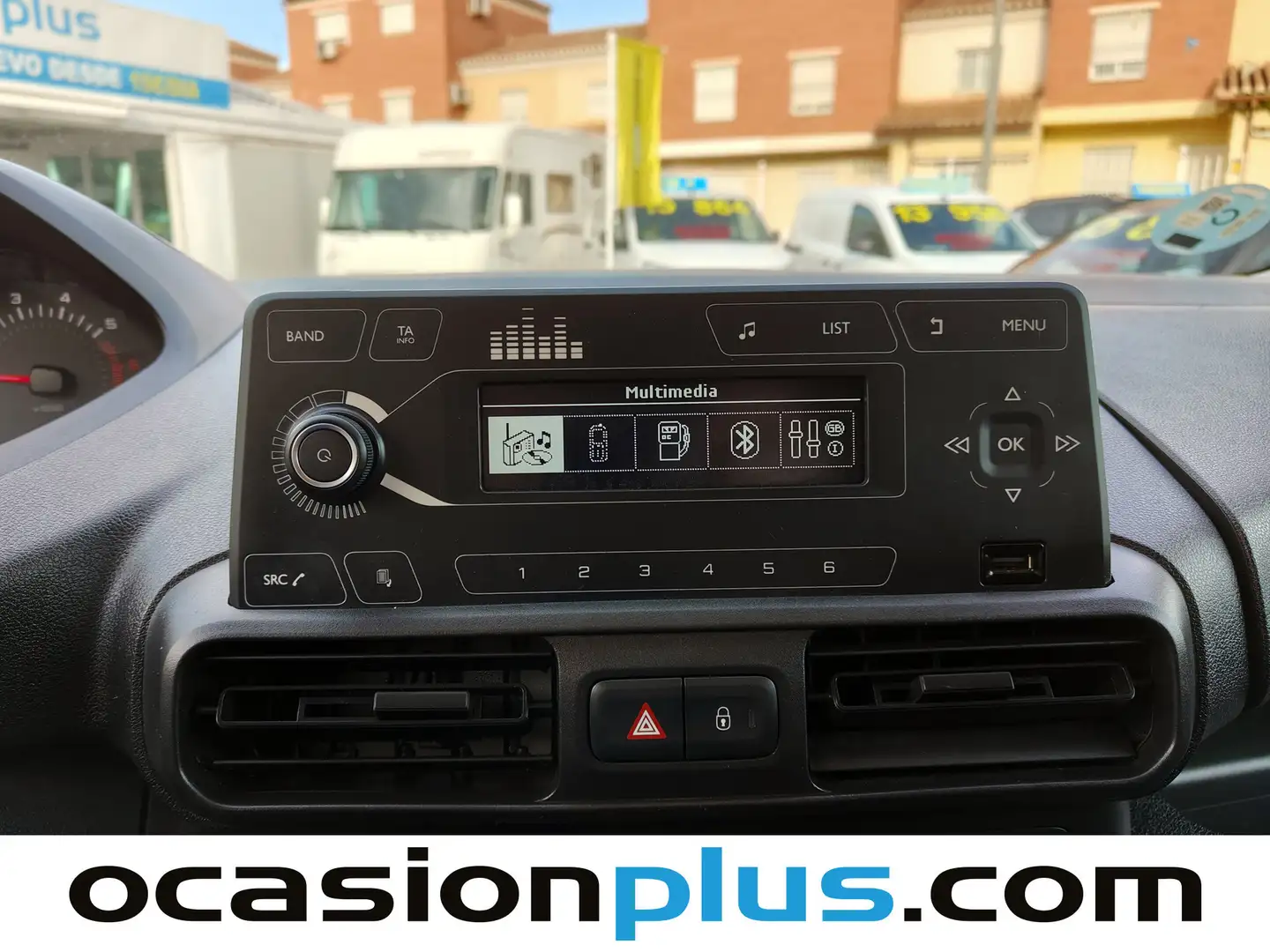 Foto Peugeot Partner Peugeot Partner BlueHDi 100 S&S Pro Standard 600kg (98 CV)