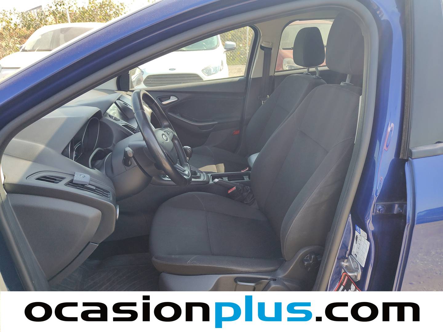 Foto asientos delanteros Ford Focus Ford Focus SportBreak 1.0 Ecoboost Business (125 CV)