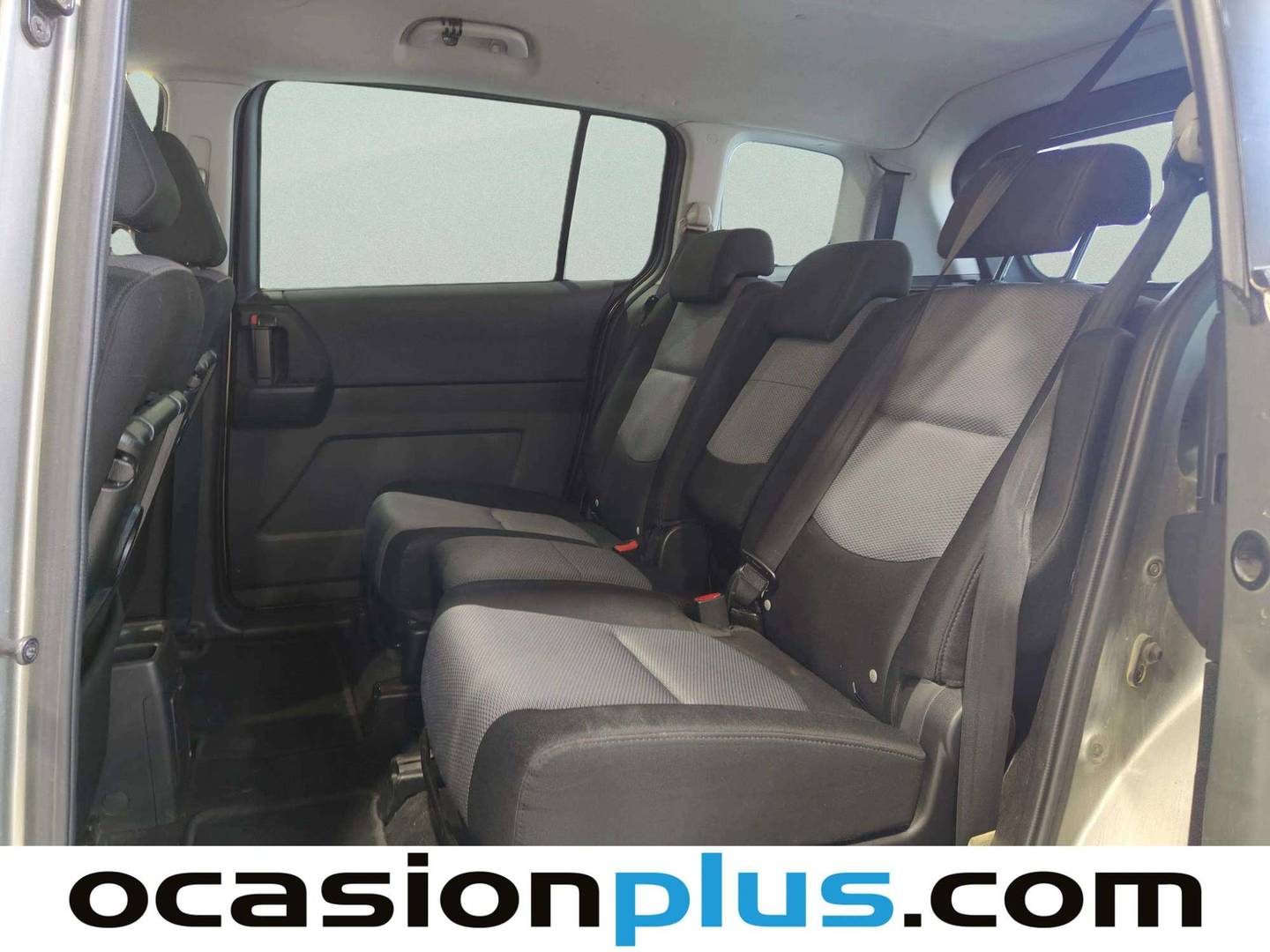 Foto asientos traseros Mazda Mazda5 Mazda Mazda 5 2.0 CRTD Sportive (143 CV)7 Plazas