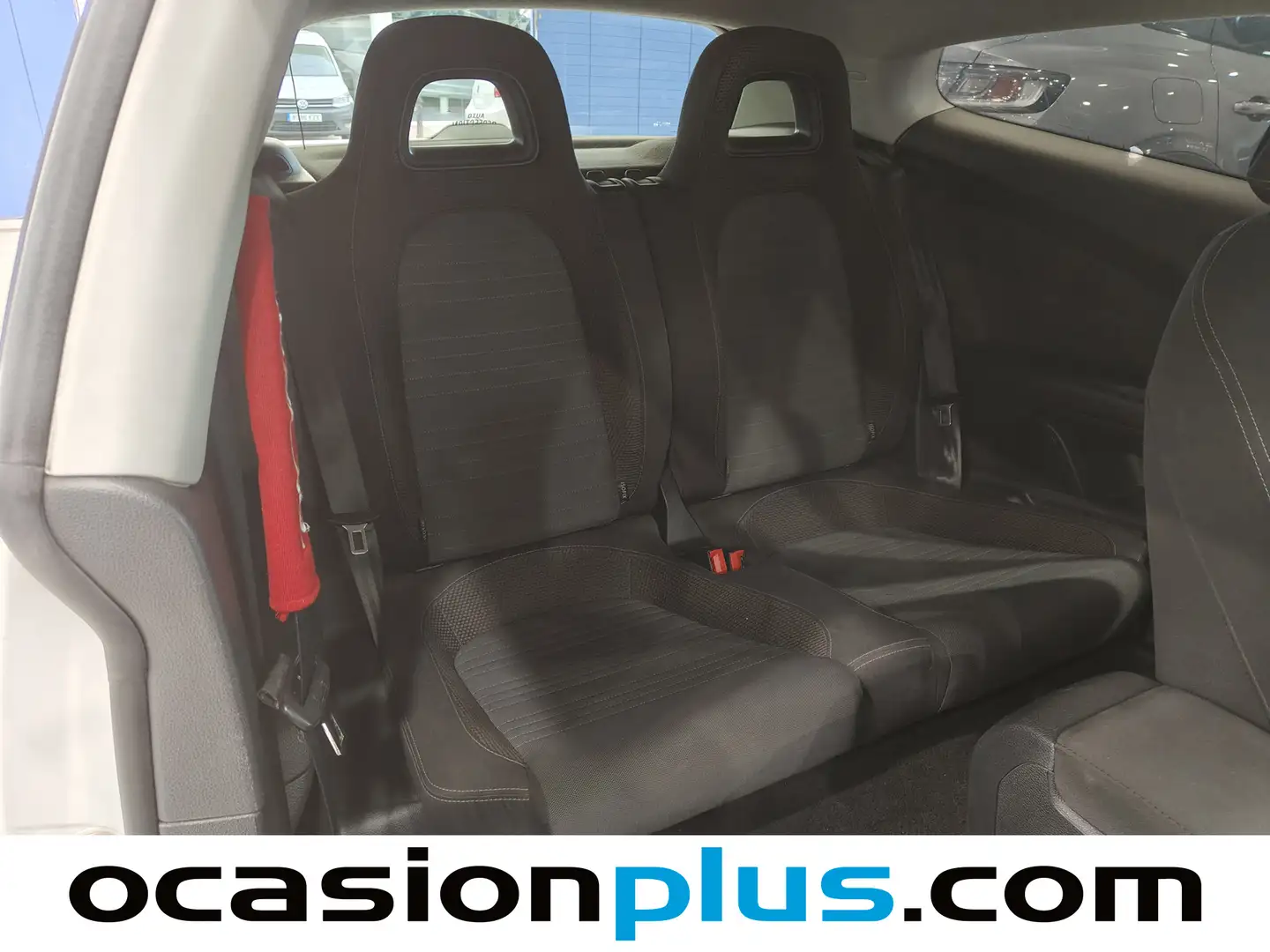 Foto Volkswagen Scirocco Volkswagen Scirocco 1.4 TSI  (122 CV) Pack R-Line