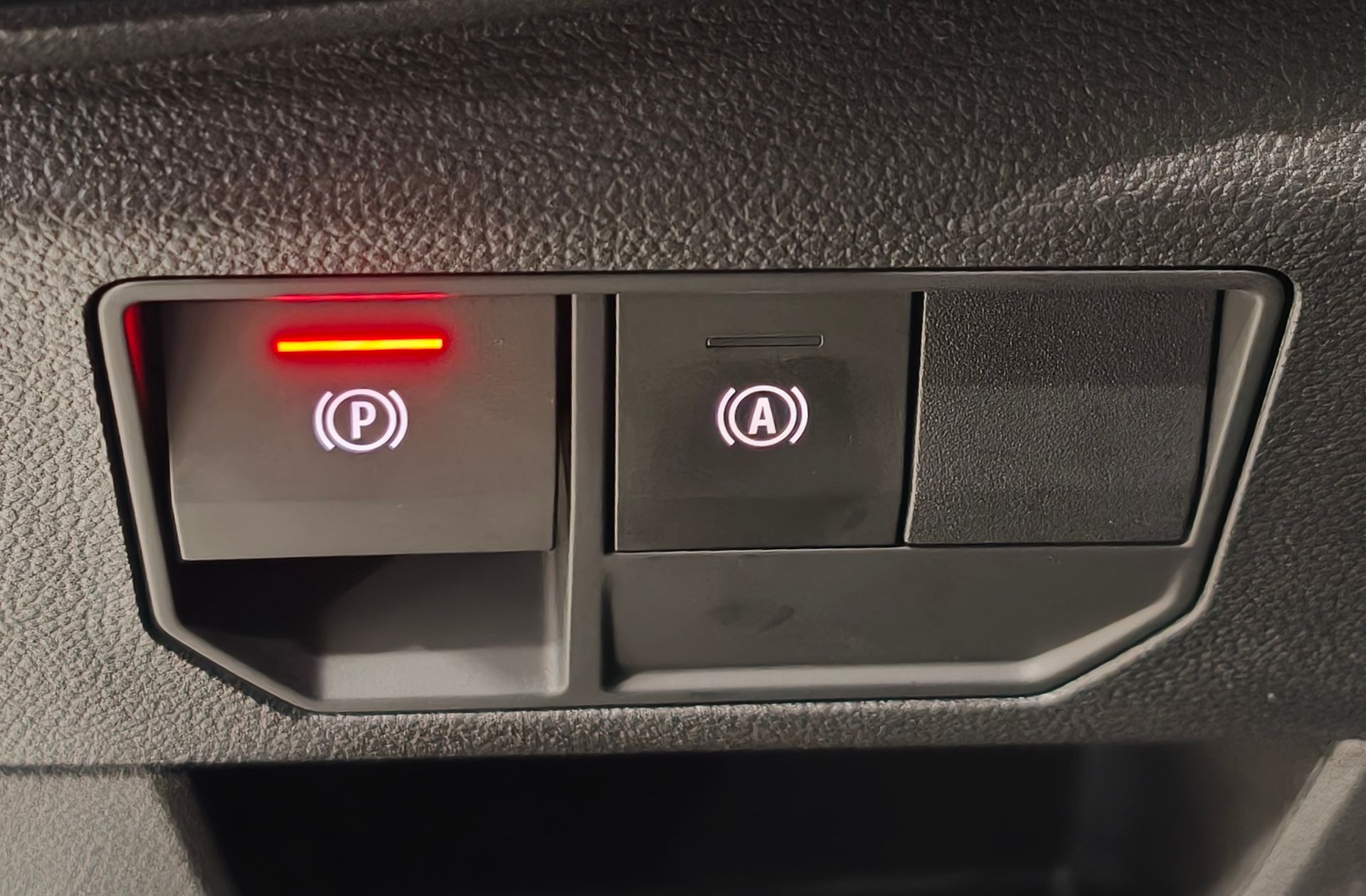 Renault Austral Iconic E-Tech Full Hybrid - foto 32