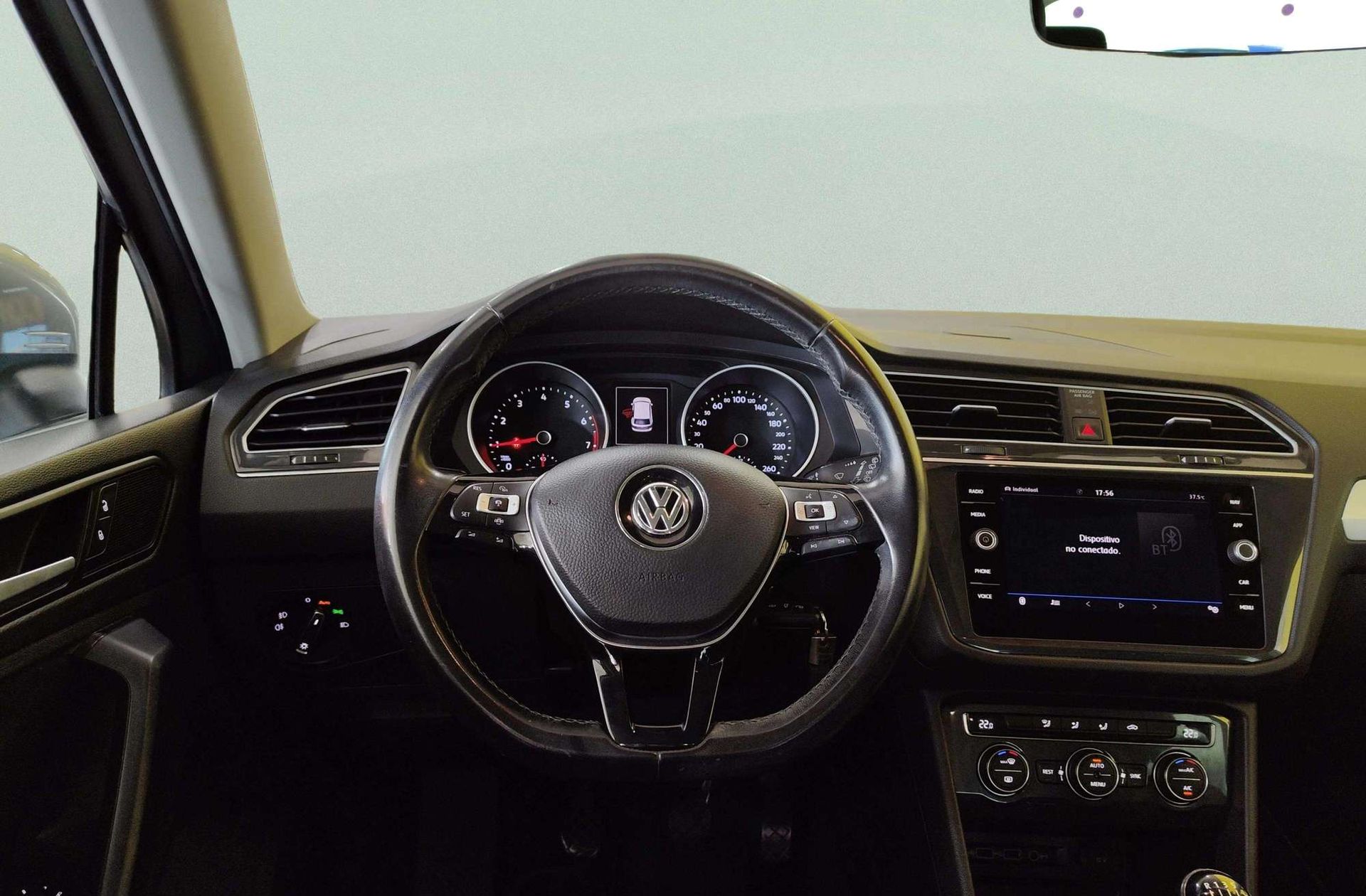 Volkswagen Tiguan Advance 1.5 TSI Pack R-LINE - foto 21