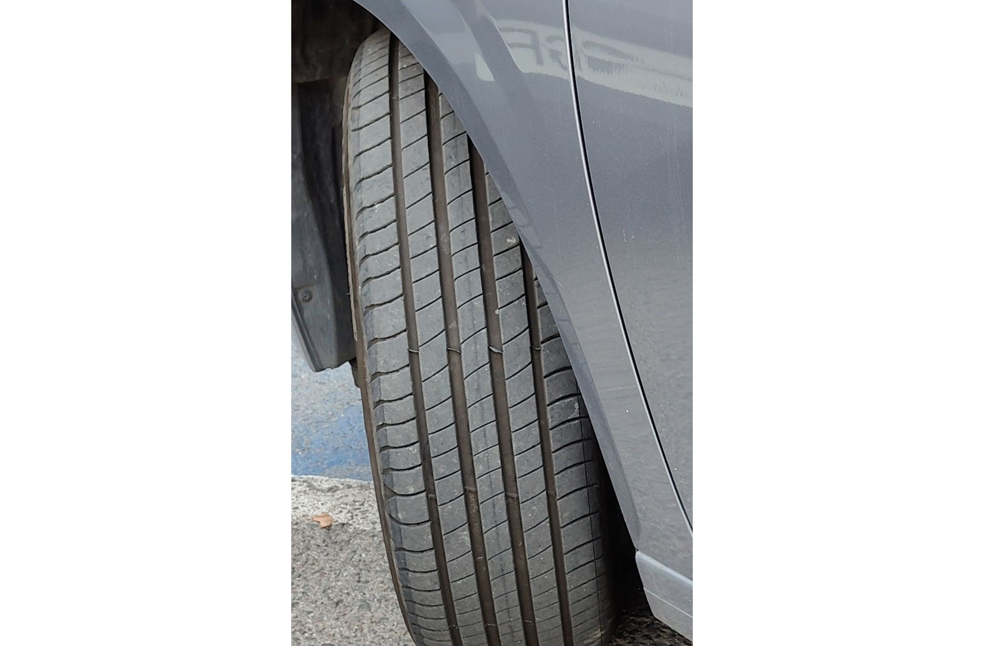 Peugeot 208 Style Hybrid 110 eDCS6 - foto 29