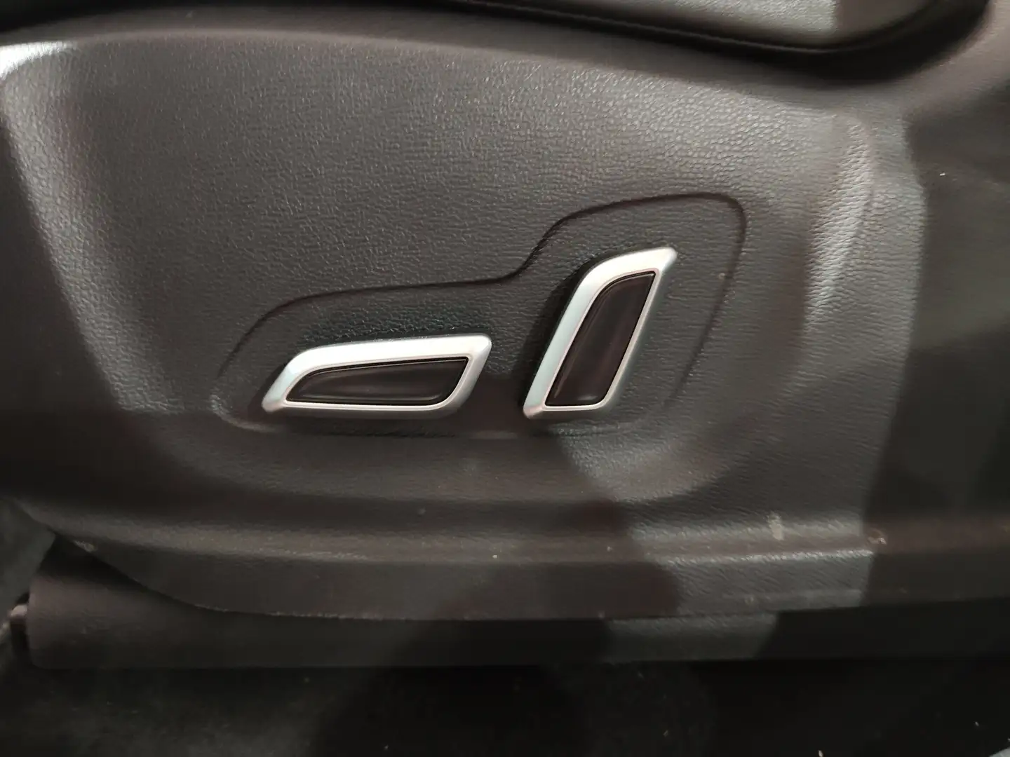 Foto MG HS MG HS 1.5 Turbo GDI Luxury DCT (162 CV)