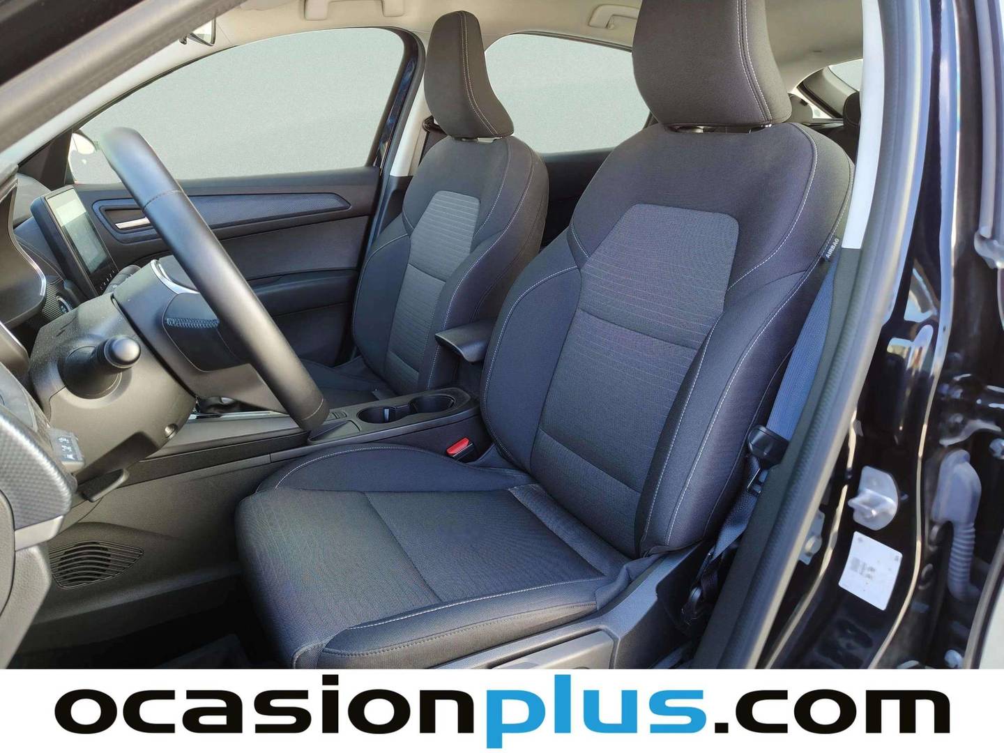 Foto asientos delanteros Renault Arkana Renault Arkana Evolution E-Tech full hybrid (145 CV)