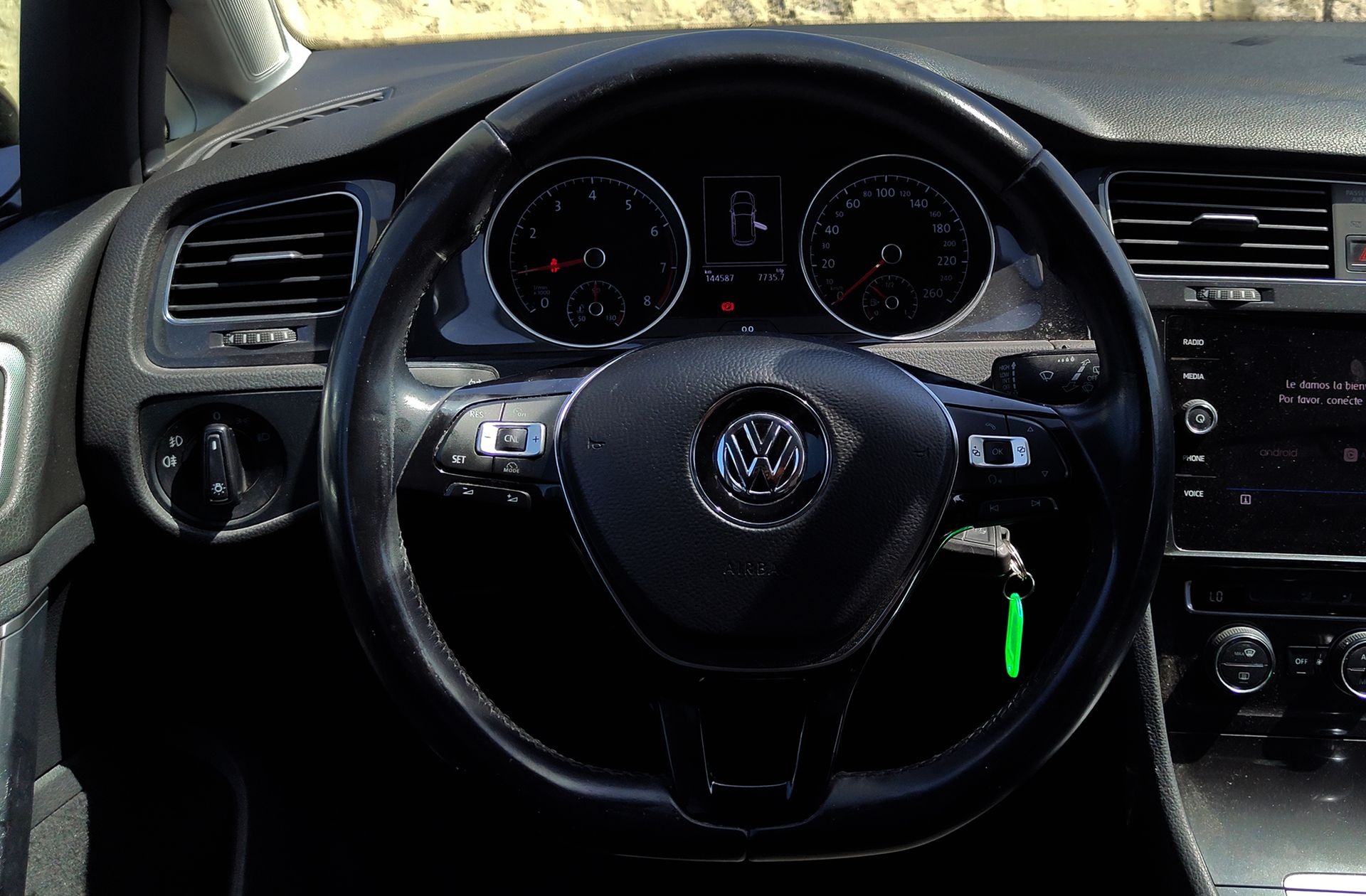 Volkswagen Golf Business 1.0 TSI - foto 21