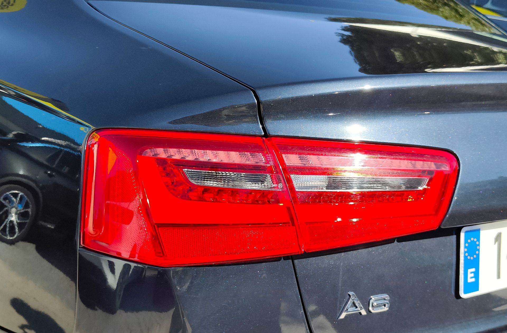 Audi A6 2.0 TDI Multitronic - foto 14