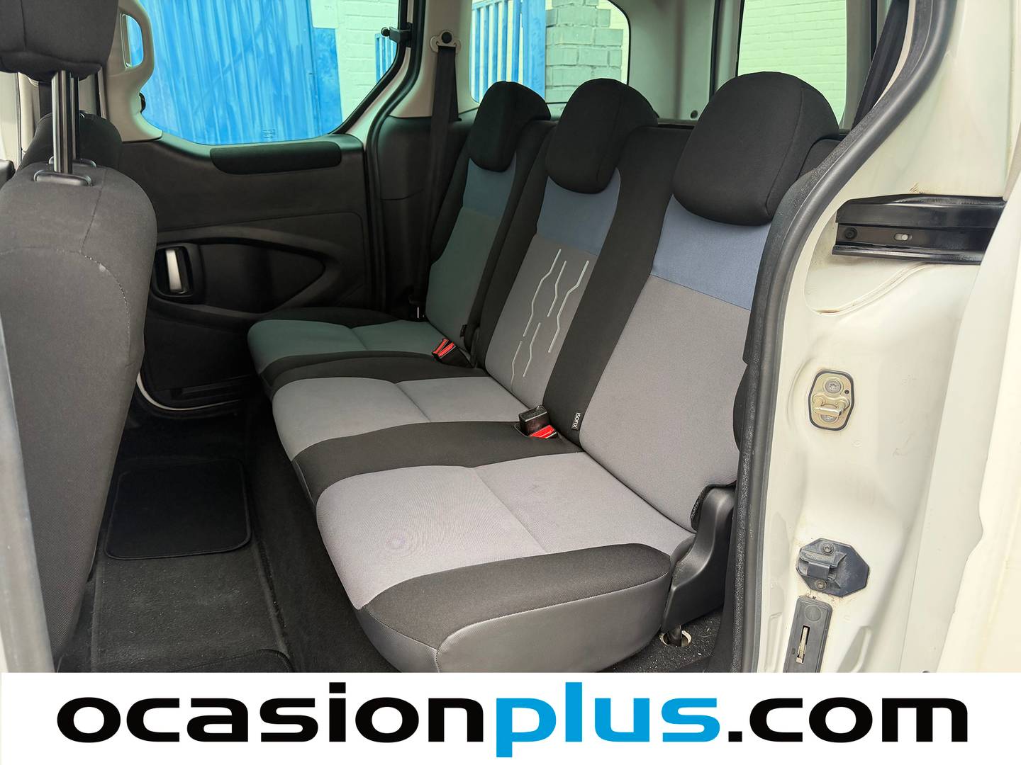 Foto Peugeot Partner Peugeot Partner Tepee Combi 1.6 BlueHDI Active (100 CV)