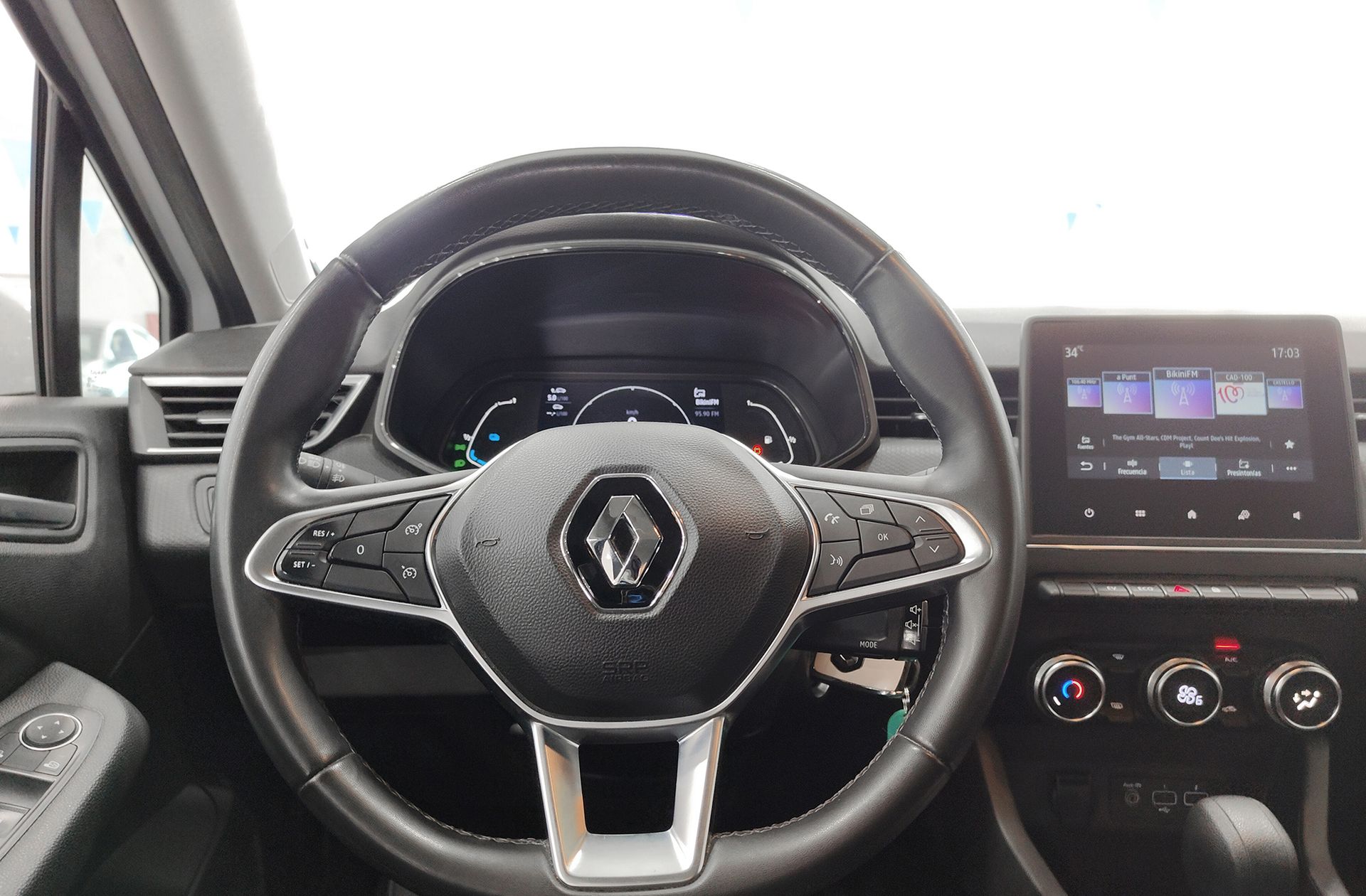 Renault Clio Intens E-Tech Híbrido - foto 26