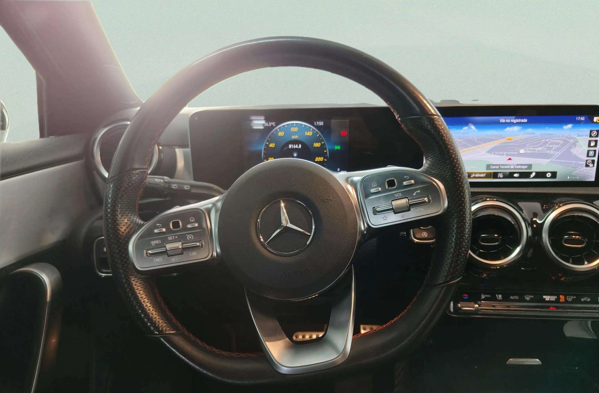 Mercedes-Benz Clase A 200 d Pack AMG - foto 26
