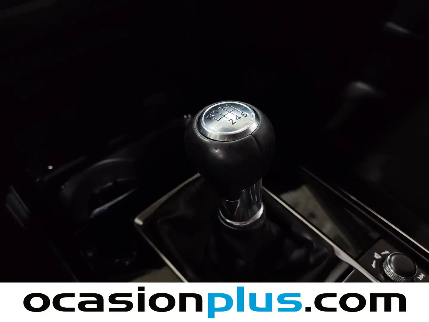 Foto Mazda CX-30 Mazda CX-30 e-SKYACTIV G MHEV Homura (140 CV)