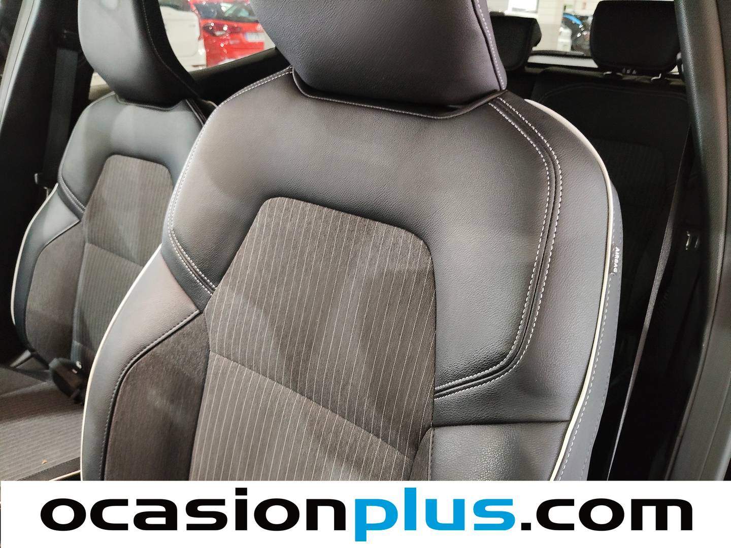 Extras y acabados del Mitsubishi Colt Mitsubishi Colt 160 HEV Kaiteki (143 CV)