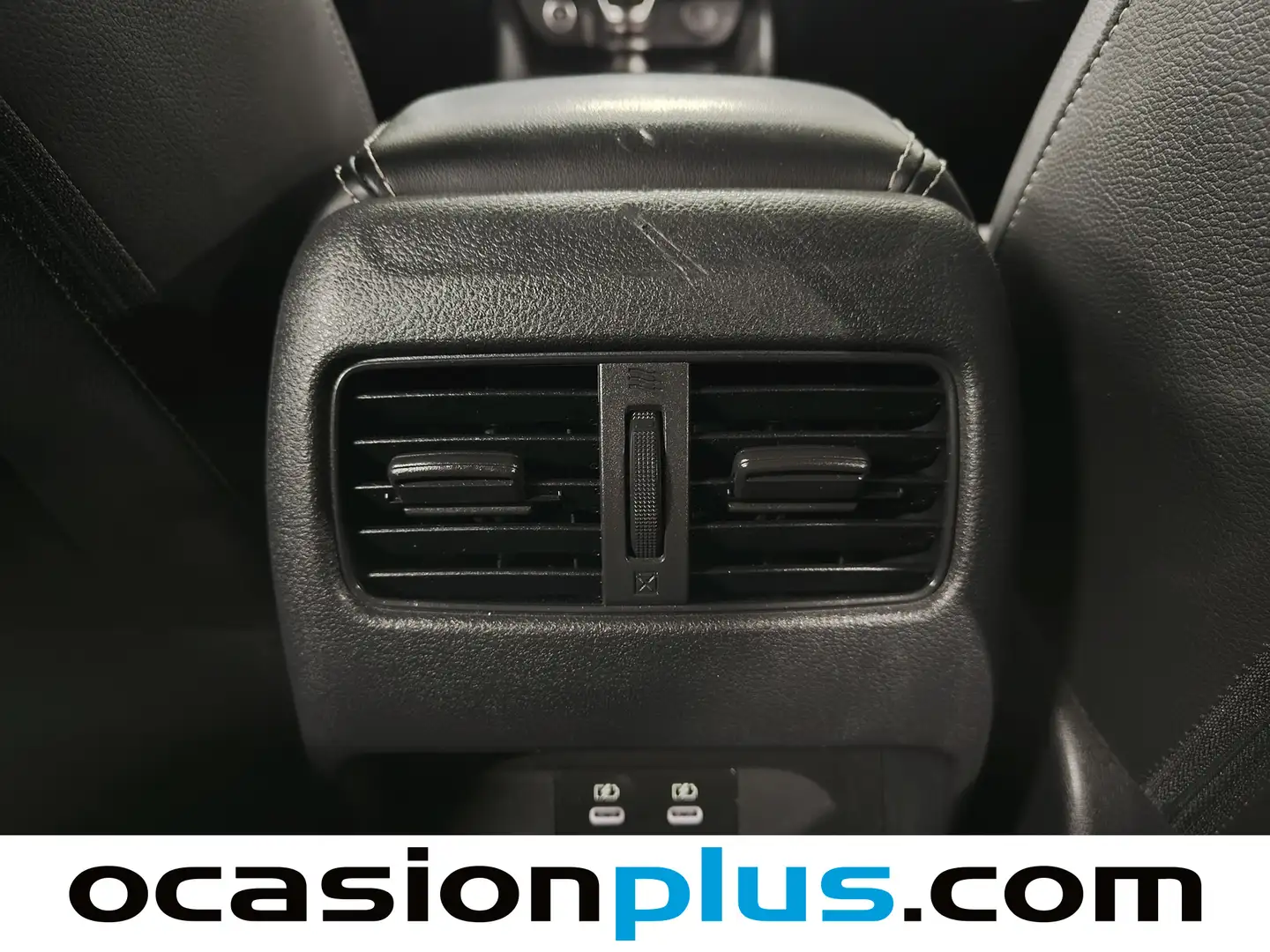 Foto Nissan QASHQAI Nissan Qashqai DIG-T 140 N-Connecta (140 CV)