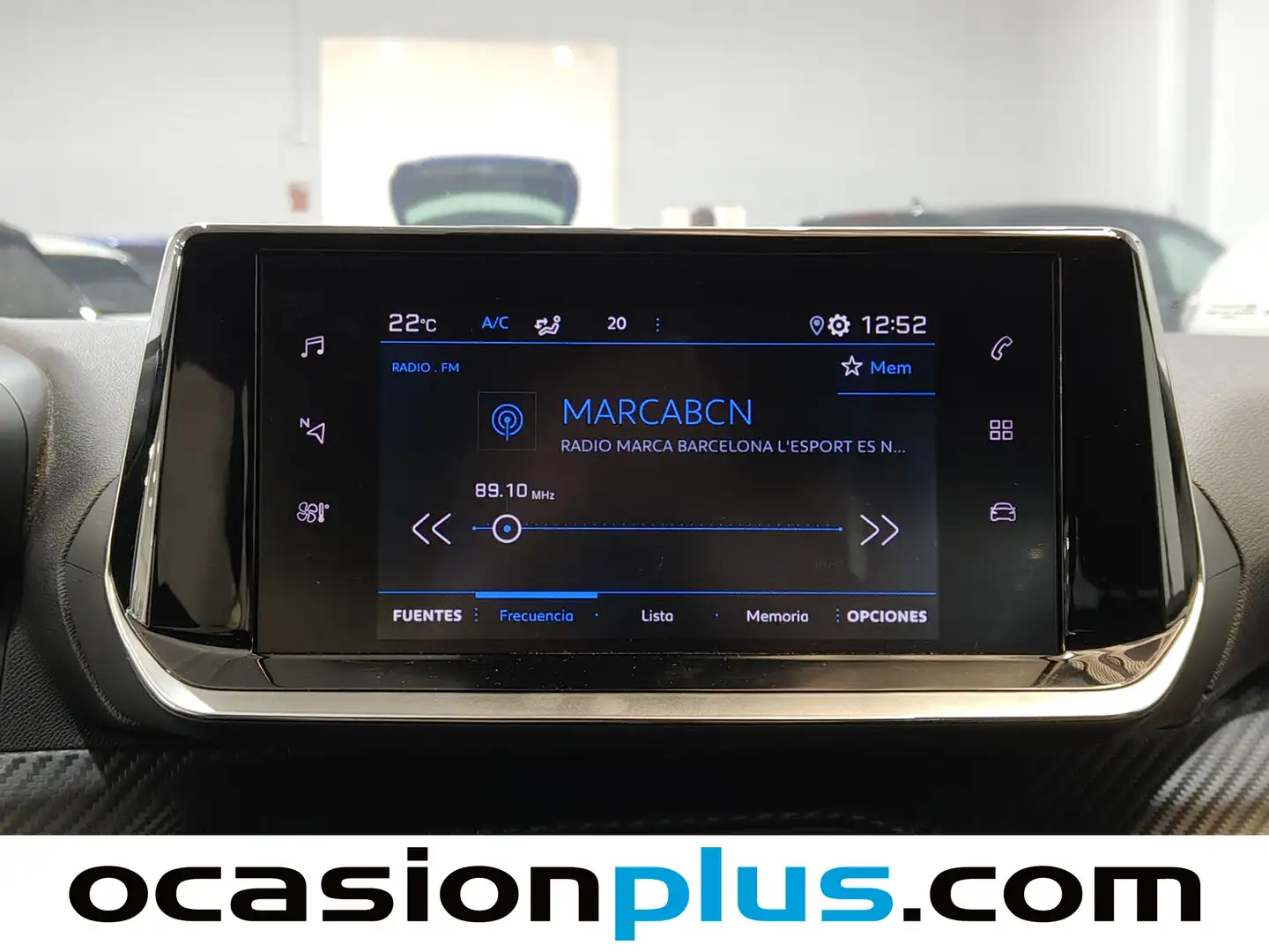 Foto Peugeot 2008 Peugeot 2008 PureTech 100 S&S Allure  (100 CV)