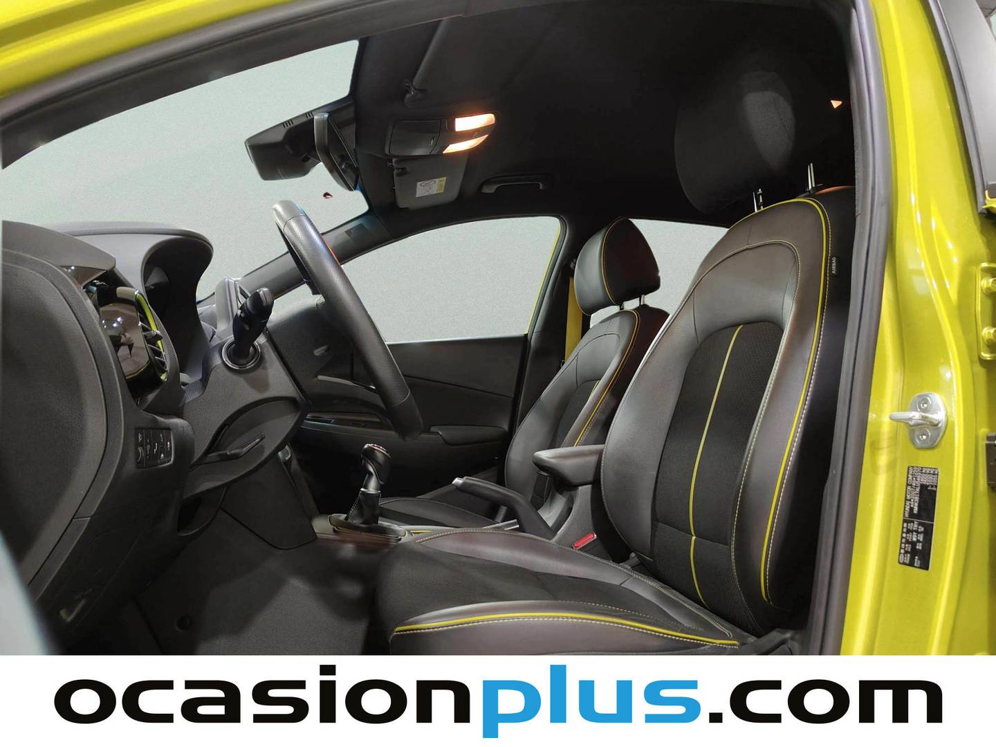 Foto asientos delanteros Hyundai Kona Hyundai Kona 1.6 CRDI Tecno Lime 4x2 (115 CV)