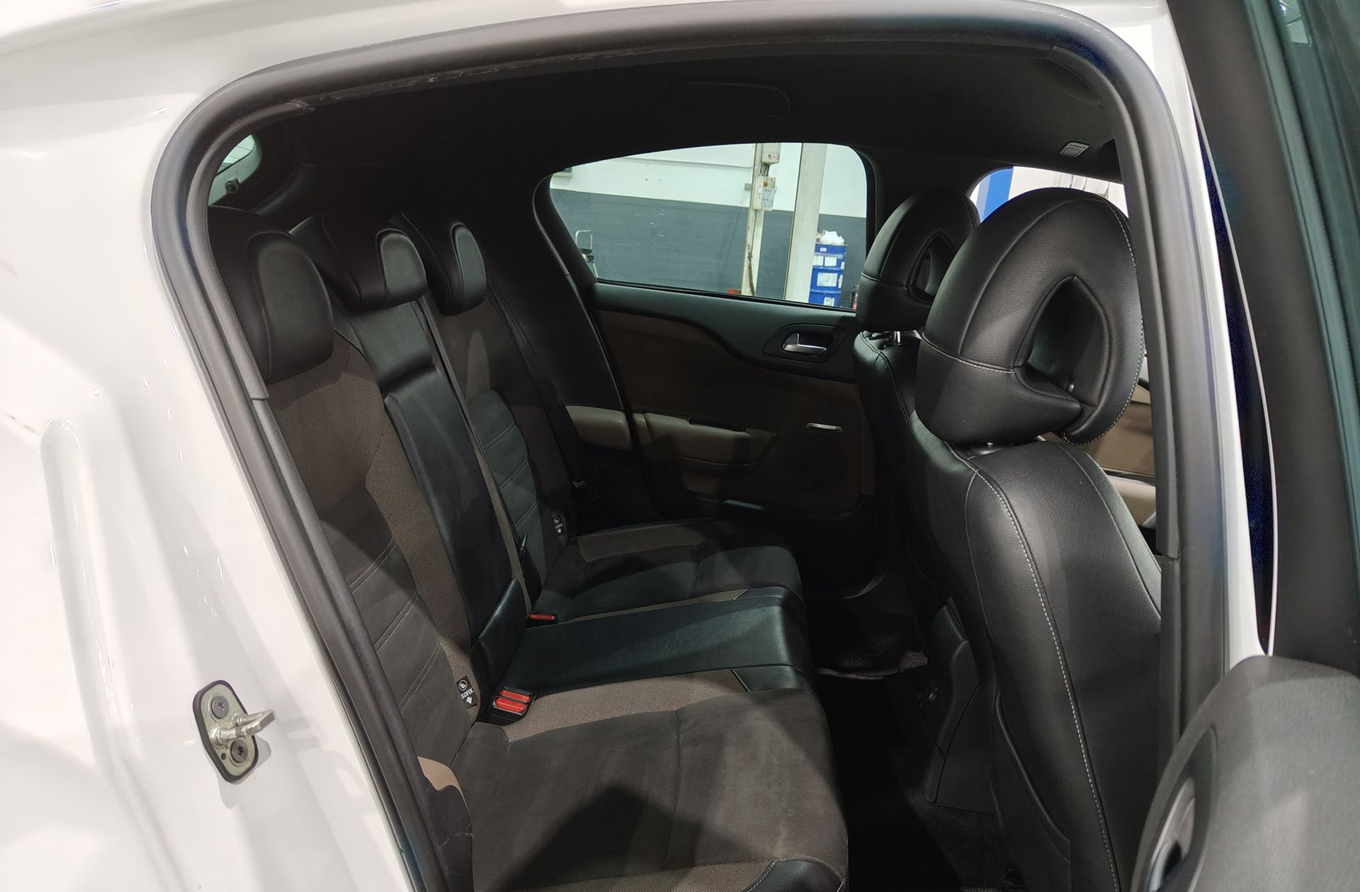 DS DS 4 PureTech 130 Style - foto 17